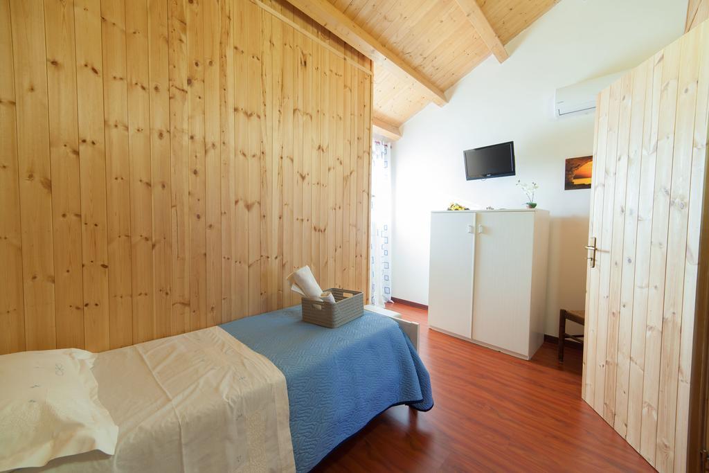 Acqua Di Mare Bed and Breakfast Locogrande Buitenkant foto